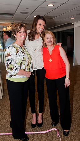 LexiPisciottoShower_Apr062014_0031