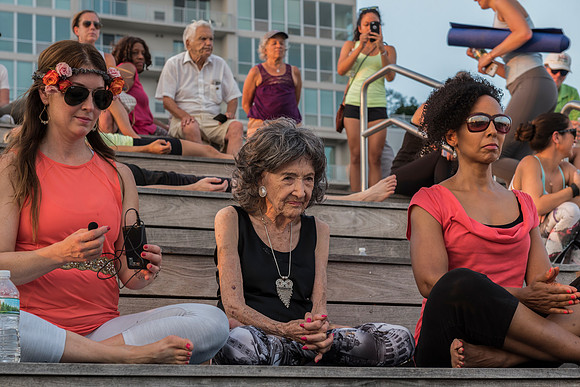 YogaJam_072216_0152