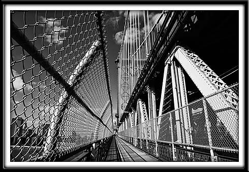 ManhattanBridge_Feb272011_0273 bw