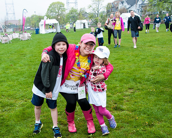 KomenWkNorwallk_May102014_0039