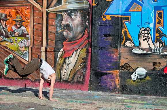 5pointzGANTRY_Dec302011_6831